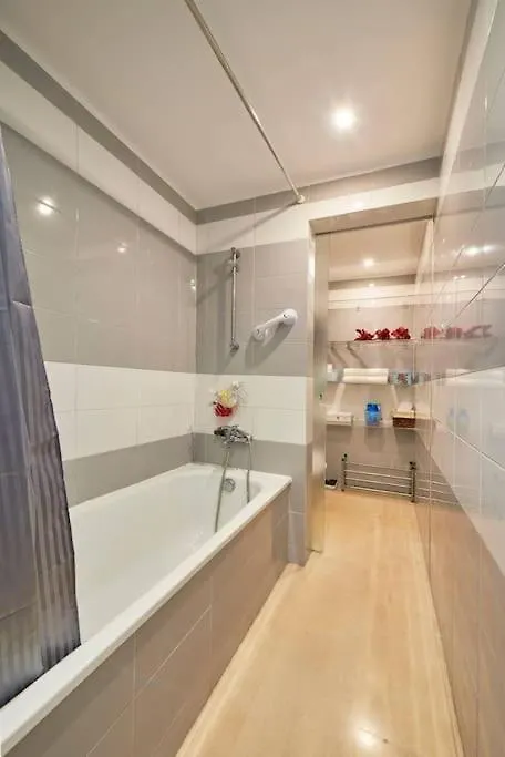 Modern Apartment With Garage And Pool リスボン ポルトガル